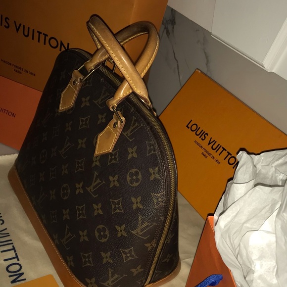 Louis Vuitton ALMA - Picture 5 of 13